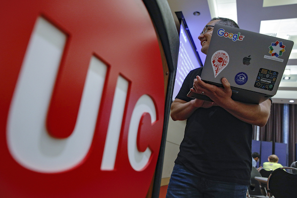Google Tech Challenge underway at UIC